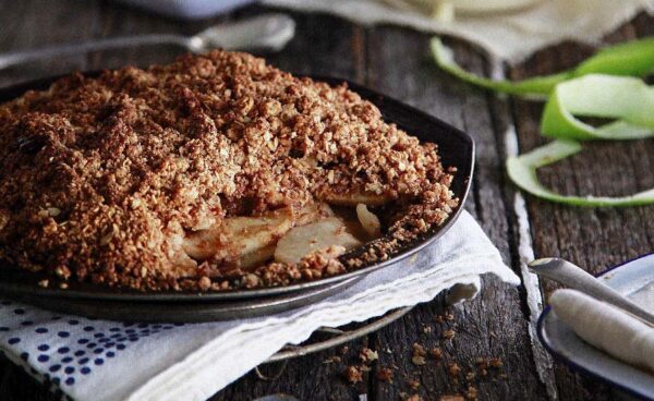 Healthy Gluten Free Apple Crumble