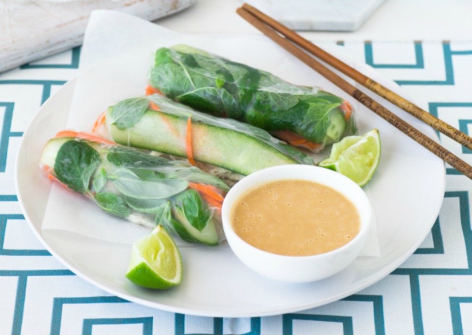 Fresh rice paper rolls with satay dipping sauce