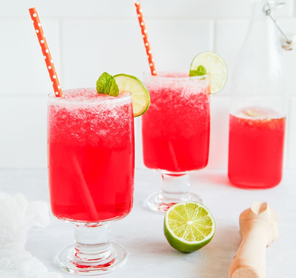 CranberryCrushCocktail_4680-1024x961