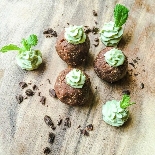 Healthy Mint Cream Bliss Balls