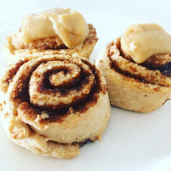  Iced Cinnamon Scrolls