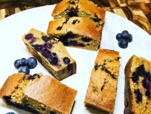 Ditch the shop bought cakes and try this healthy, homemade blueberry tea cake