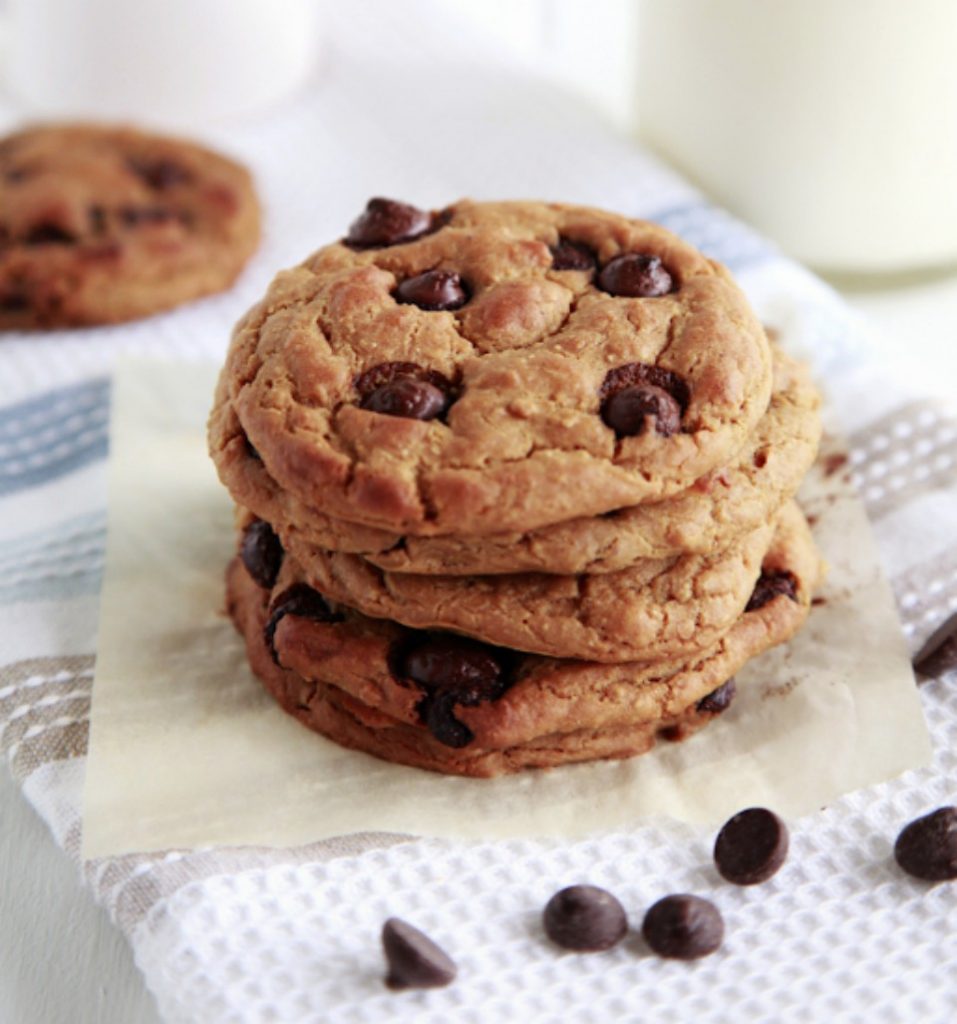 Chocolate chip chickpea protein cookies