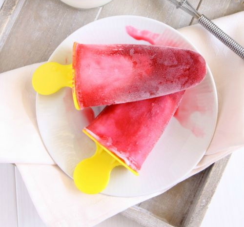 Cherry Cheesecake Frozen Popsicles