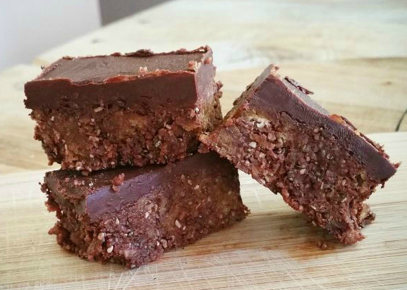 Gluten-Dairy-Free-Raw-Chocolate-Brownie