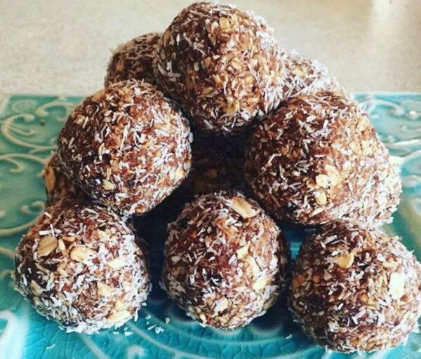 Date And Oat Bliss Balls