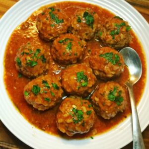 Slow Cooker Porcupine Meatballs