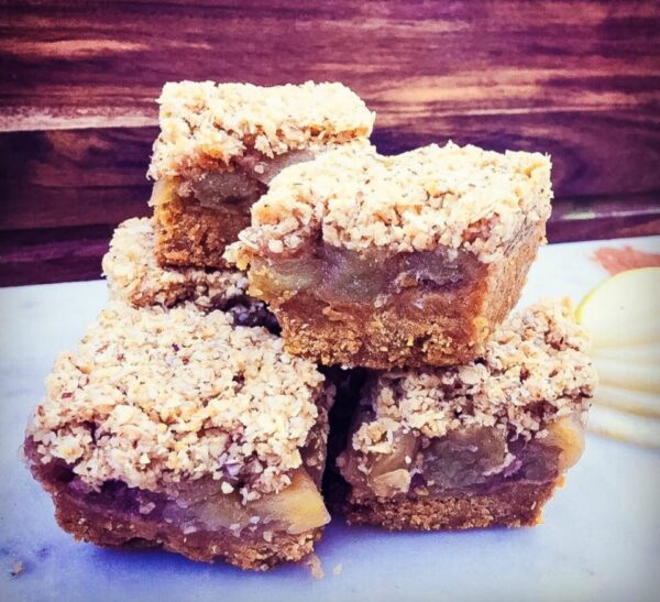 Apple Crumble Slice