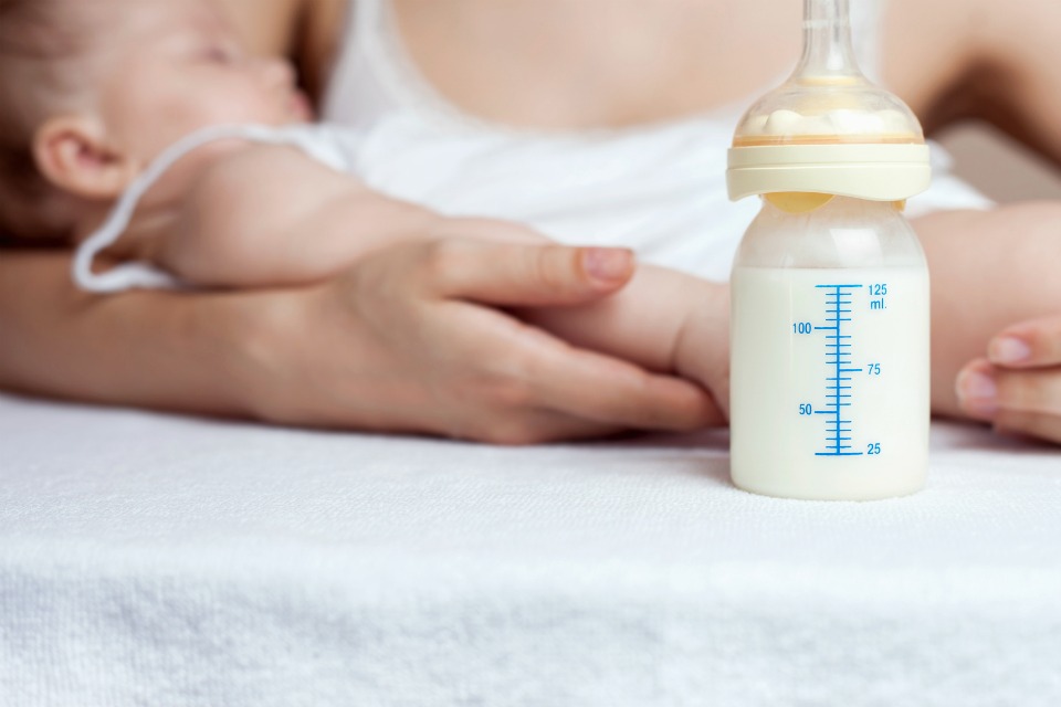 formula top ups breastfeeding