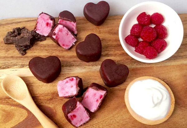 Frozen Yoghurt, Raspberry And Chocolate Bites