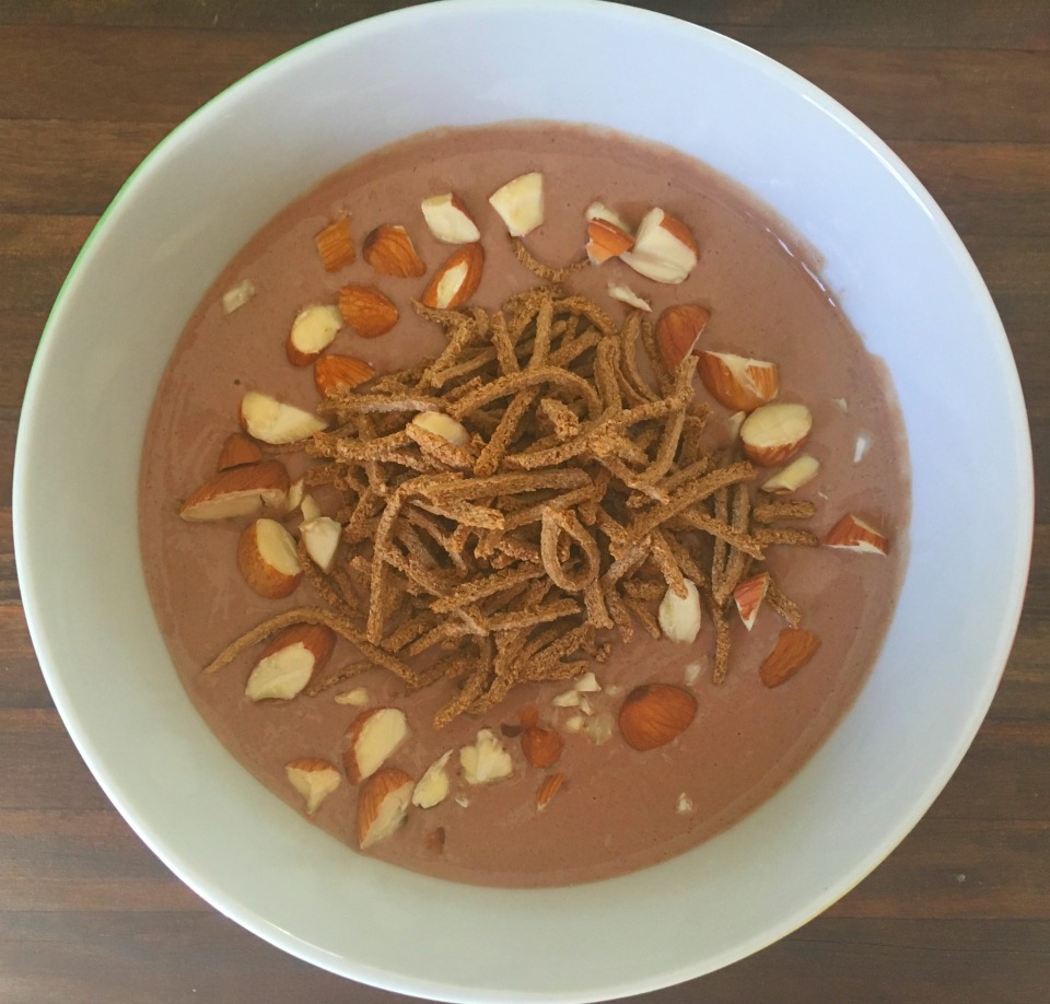 Chocolate Breakfast Smoothie Bowl