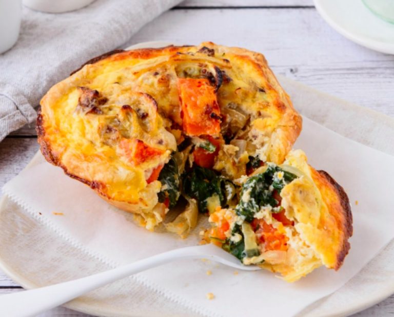 Easy Cheesy Quiche Cups