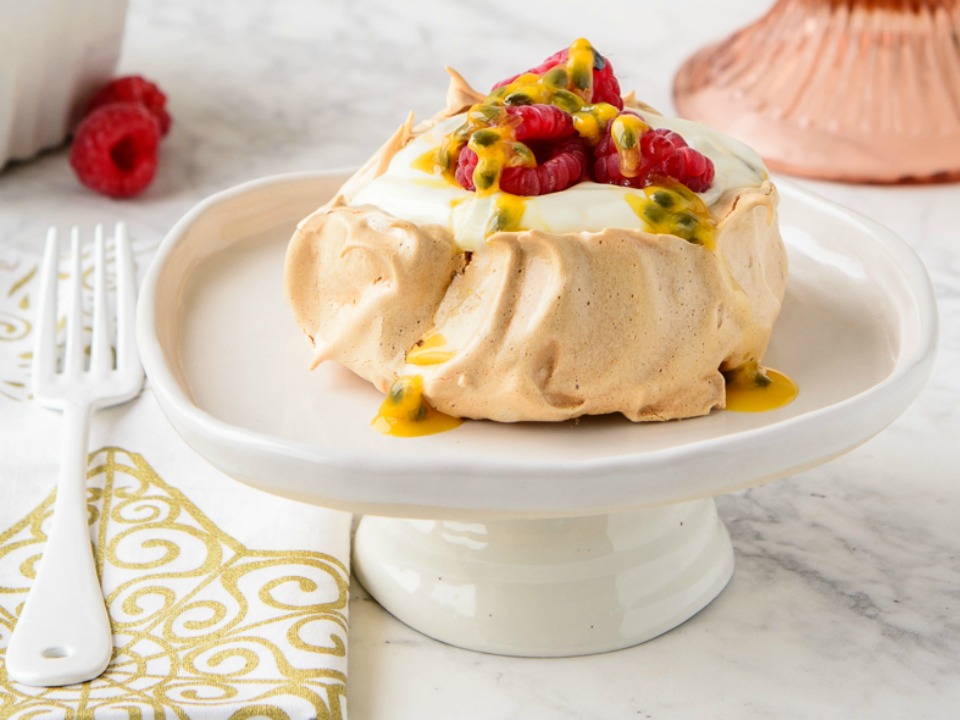 Individual Christmas Pavlova