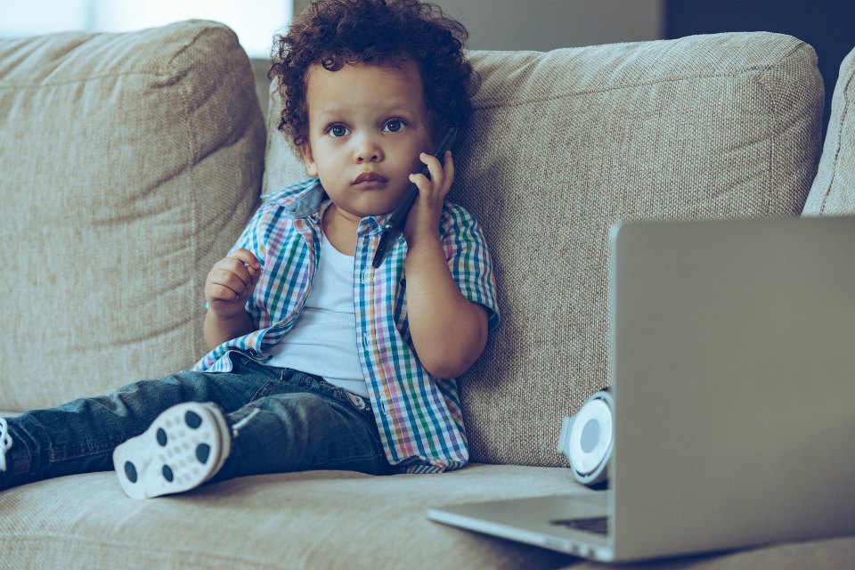 baby on mobile phone