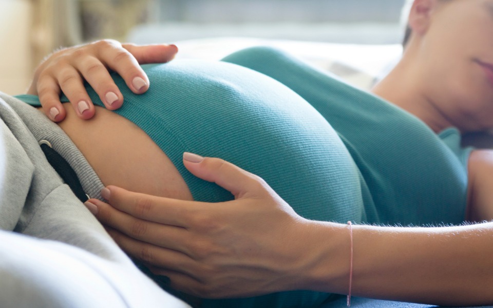 The Most Comfortable Sleeping Positions During Pregnancy