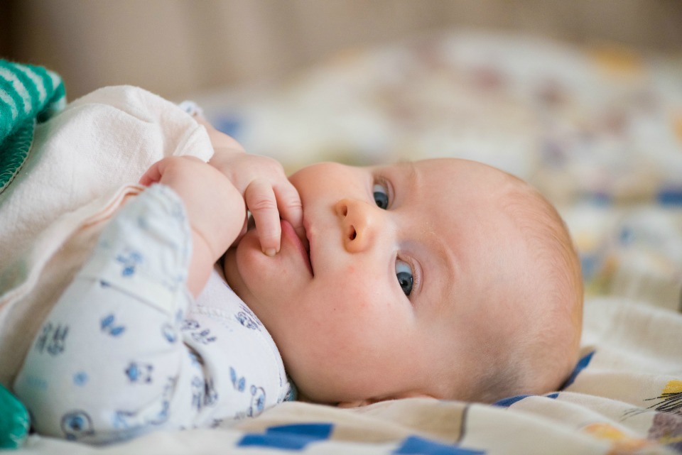 The Right Time To Let Your Baby Sleep Alone