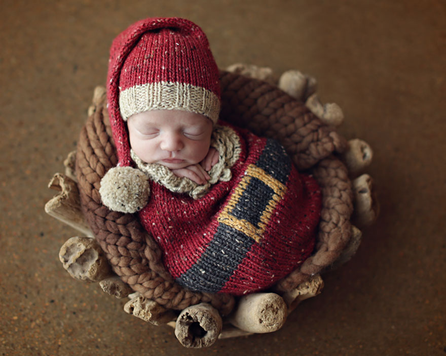 christmas newborn 11