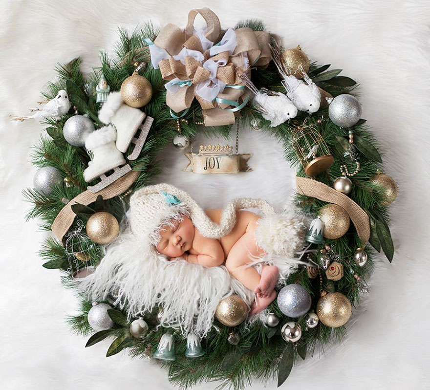 christmas newborn 13