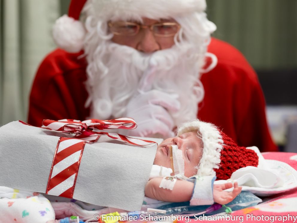 christmas newborn 14