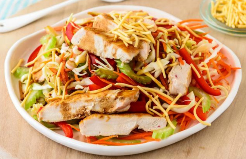 vietnamese-crunchy-chicken-salad