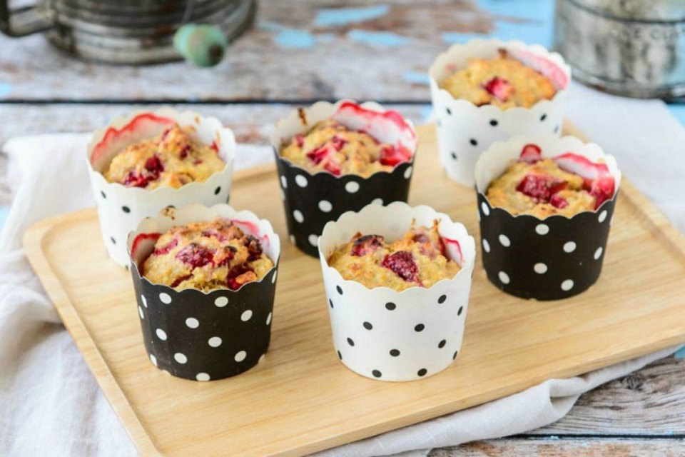 Banana Berry Muffins