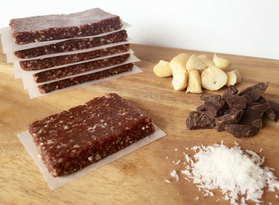 Easy-Chocolate-Slice