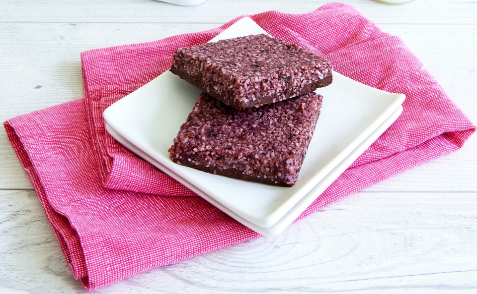 Delicious No Bake Raw Cherry Slice