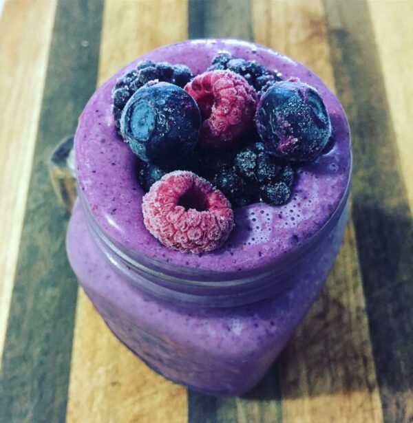 Very Berry Tummy Smoothie Recipe