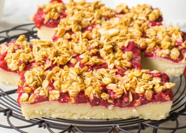 Strawberry & Rhubarb Crumble Slice Strawberry & Rhubarb Crumble Slice