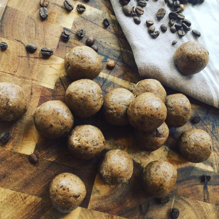 Wake up with these coffee crunch bliss balls