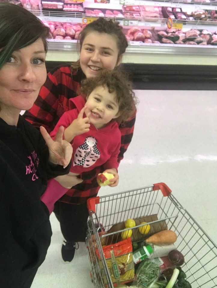 Christie-shopping-kids