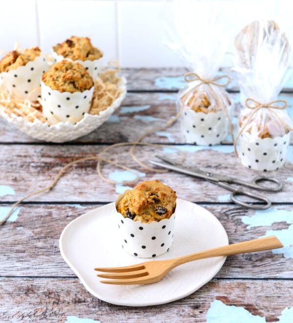Fruity Spiced Easter Muffins Fruity Spiced Easter Muffins