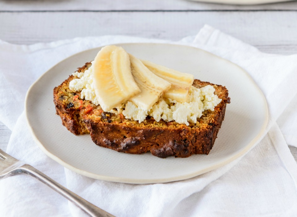 Currant And Carrot Loaf 