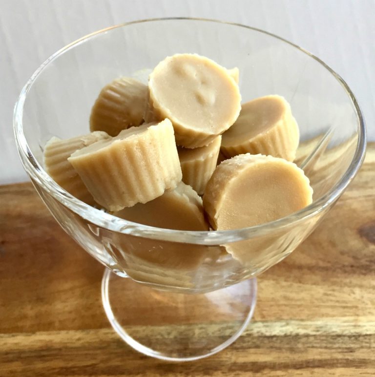 4 Ingredient Maple Fudge