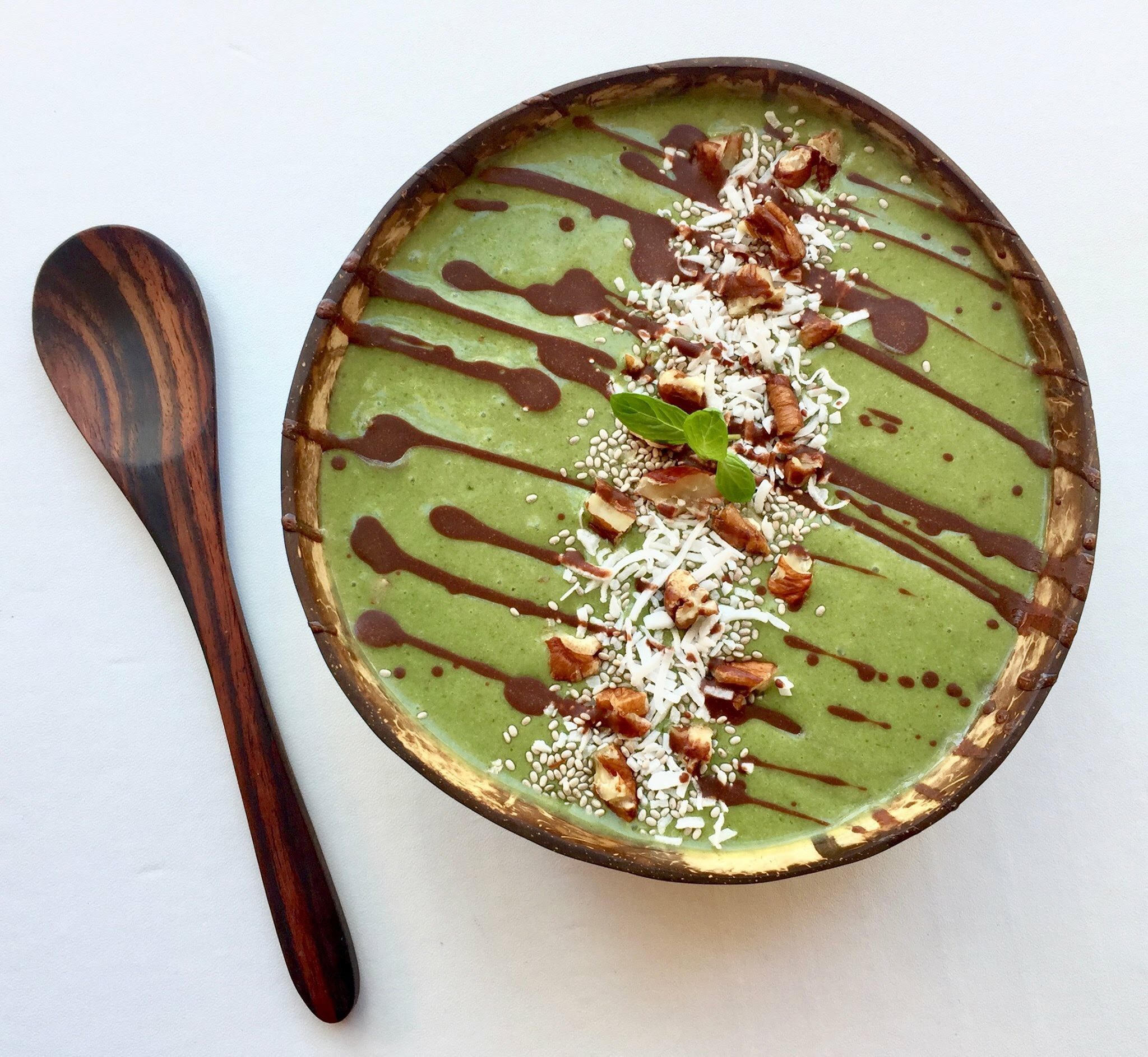 choc mint smoothie bowl