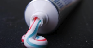 Experts are warning women against using toothpaste pregnancy tests!