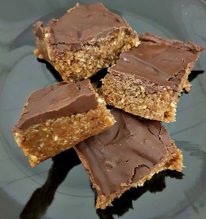 healthy chocolate weetbix slice