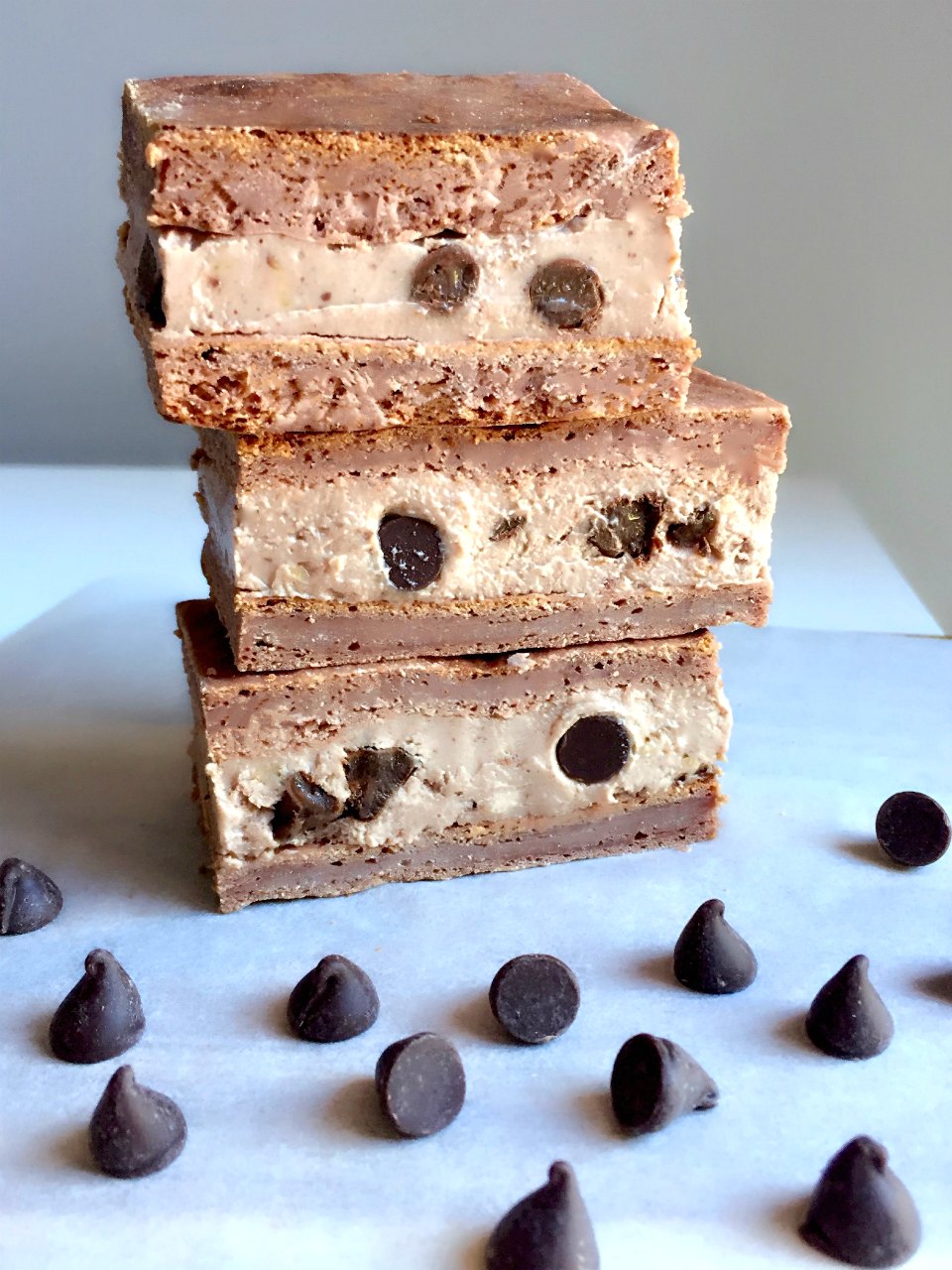 "Snickers" ice-cream sandwiches 110 calories