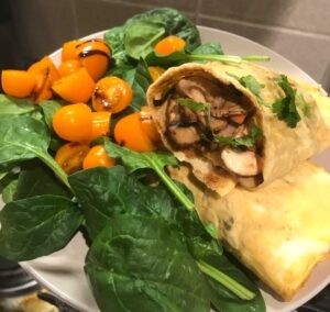 15 Minute Mushroom Omelette Rolls