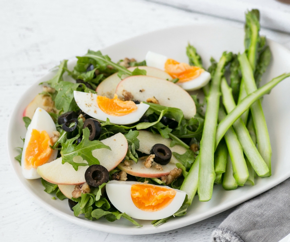 Egg and Asparagus Salad