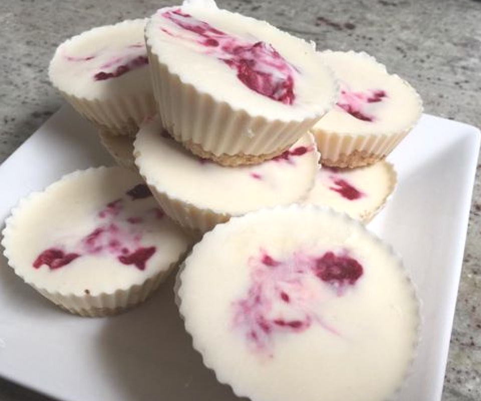 Yoghurt berry mini cheesecakes