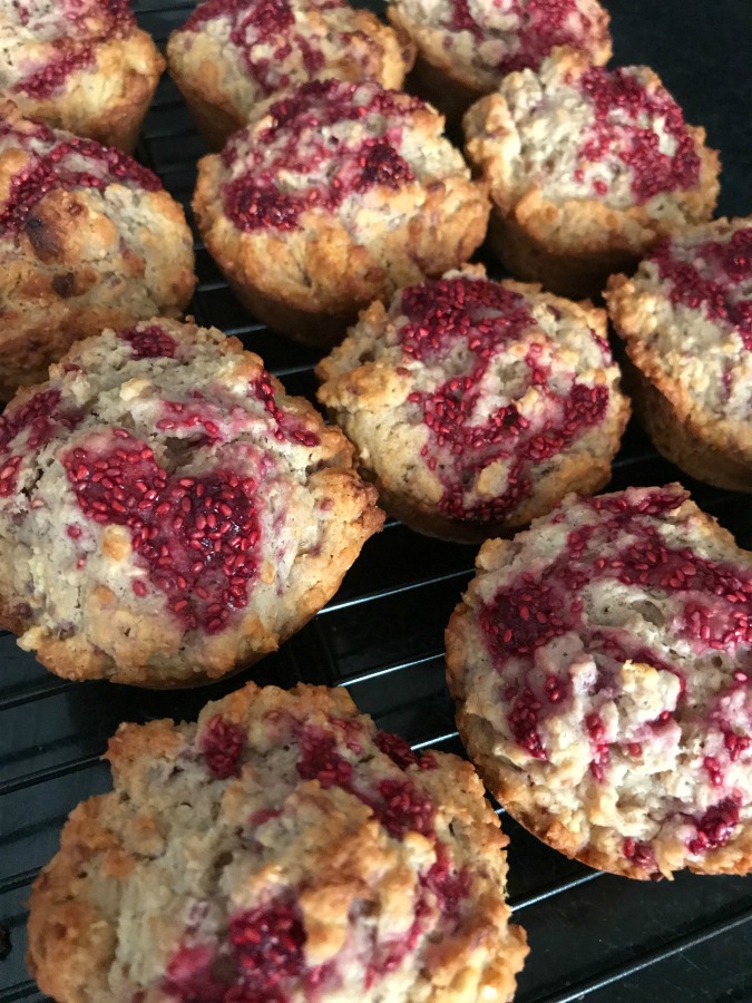 raspberry-muffins