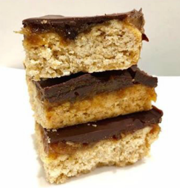 Mum loses 15kg by swapping chocolate bars for HEALTHY chocolate snacks! twix