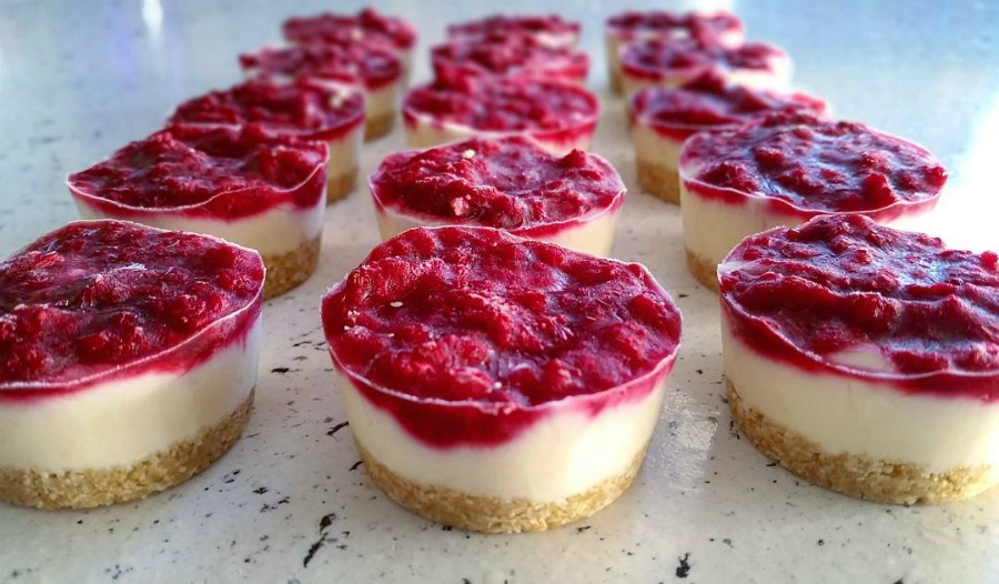 Yoghurt Berry Mini Cheesecakes