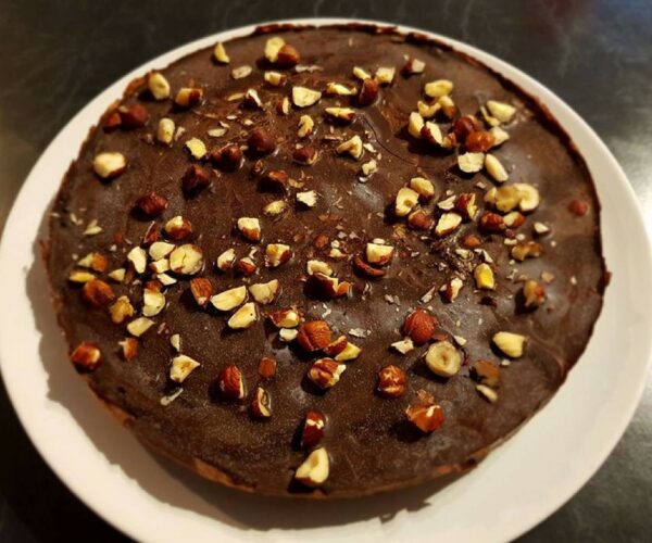 This choc hazelnut freezer pie serves 20! This choc hazelnut freezer pie serves 20!