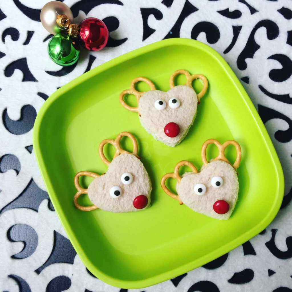 7 healthy Christmas treats to make with the kids Reindeer sandwhiches
