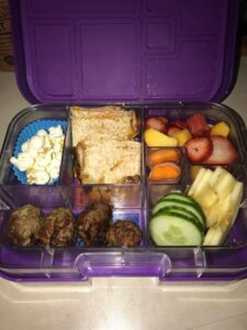 Lunch box ideas: 10 tips for packing a healthy lunch for your little one