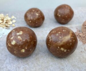 Choc Oat Peanut Butter Bliss Balls