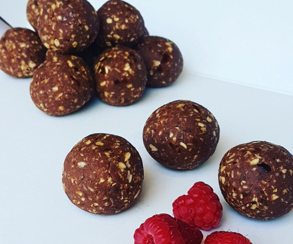 Raspberry ripe bliss balls