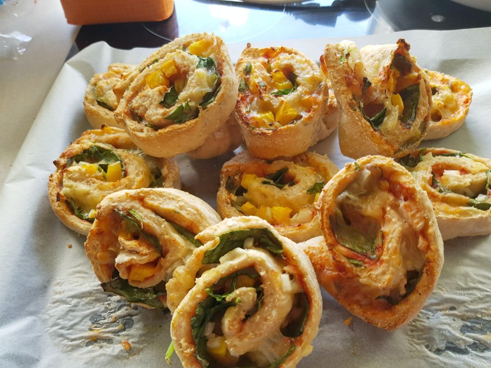 pizza scrolls